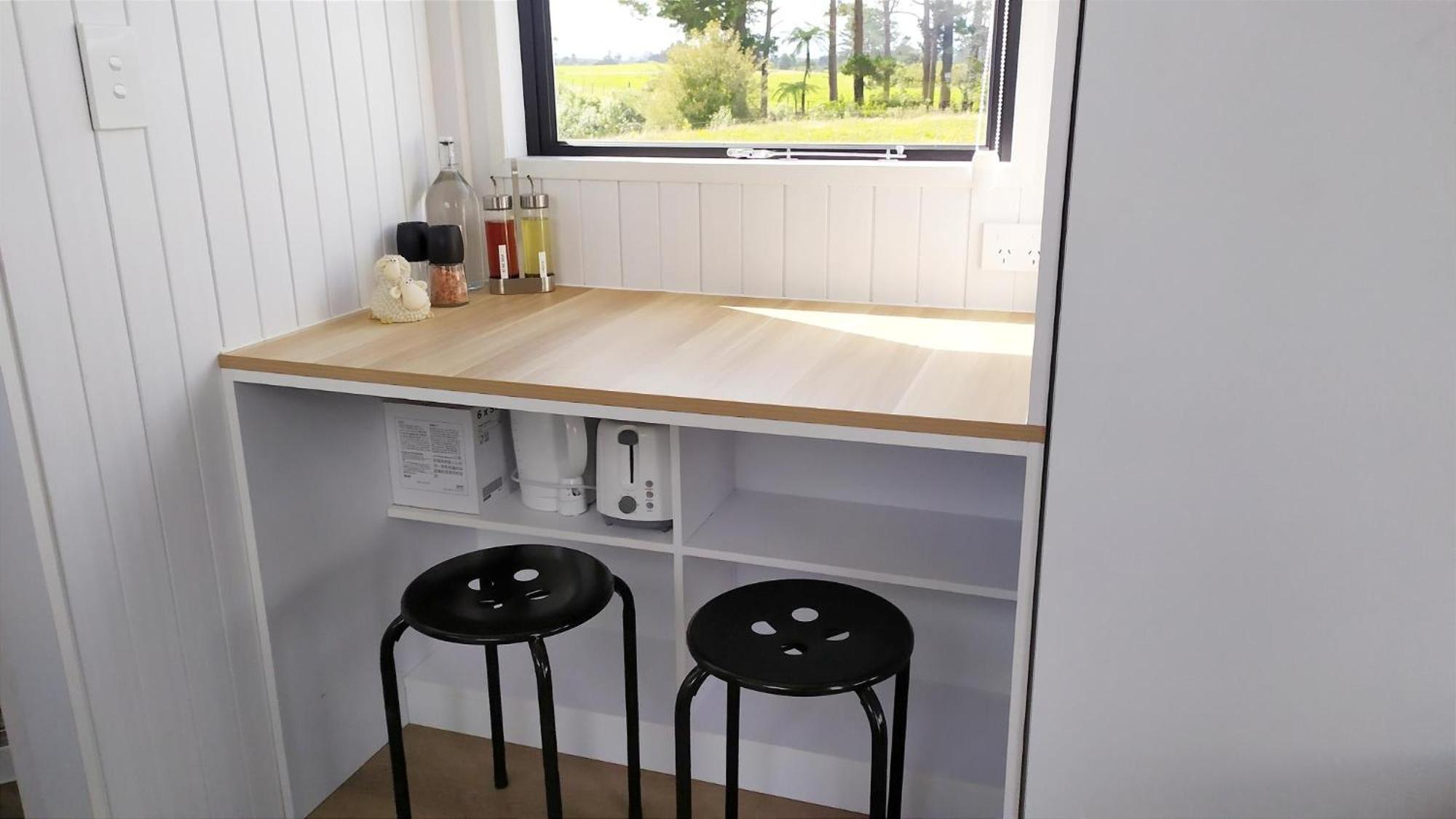 Taranaki Creekside Tui By Tiny Away Holiday home *